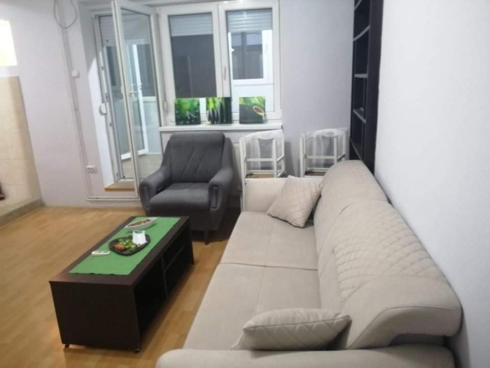 Apartment Center *