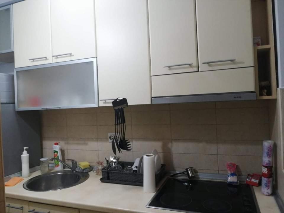 Center Apartment *